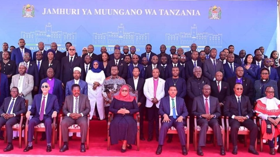 Rais Samia Asisitiza Mapato ya Ndani Kugharamia Miradi