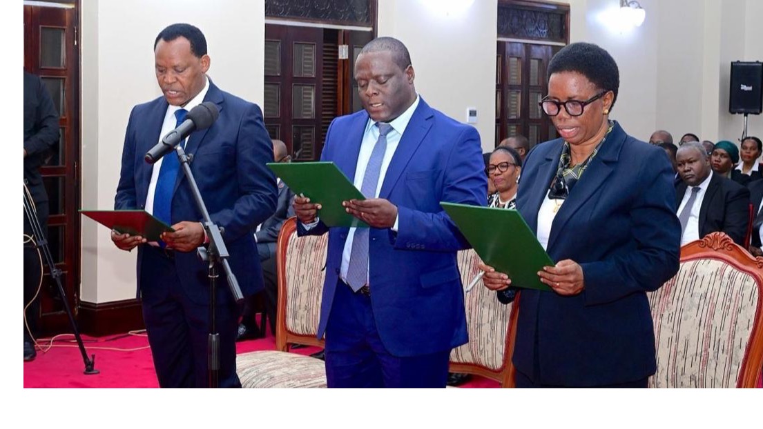 Matukio katika Picha: Uapisho wa Viongozi wa Wizara Mpya ya Vijana na Balozi