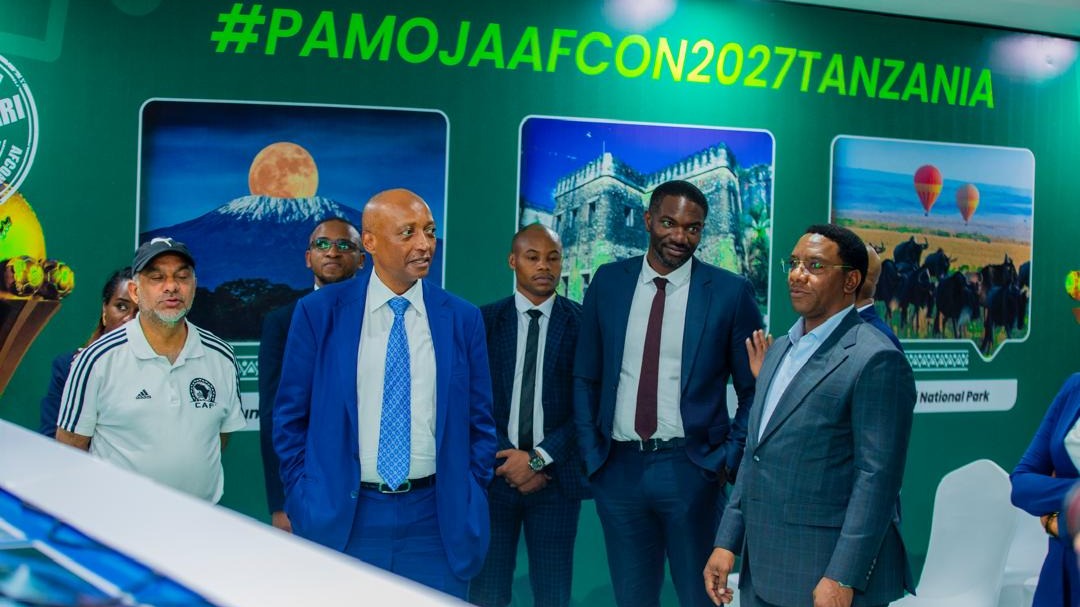 Matukio katika Picha: Rais wa CAF Atembelea Uwanja wa Mkapa