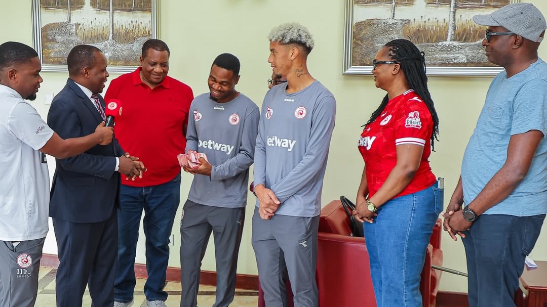 Simba Yakabidhiwa Milioni 5 za GOLI LA MAMA