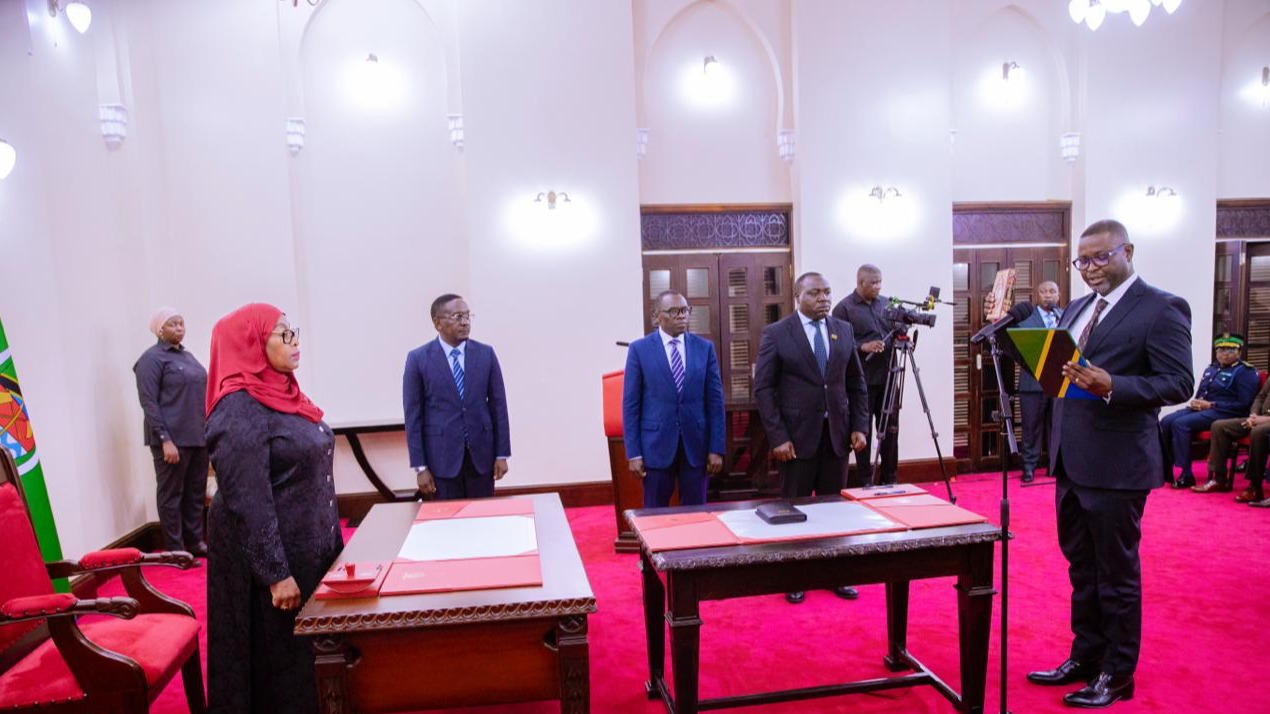 Rais Samia Amuapisha Mwanasheria Mkuu wa Serikali